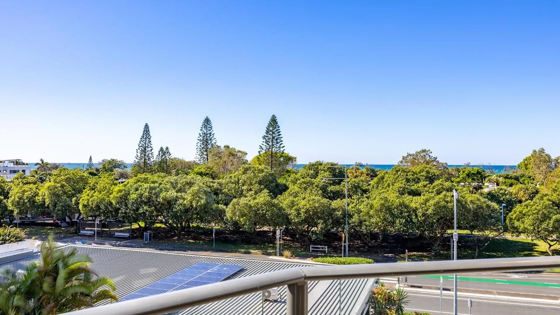 Maroochy Sands Holiday Apartments Maroochydore 3*,  Australia