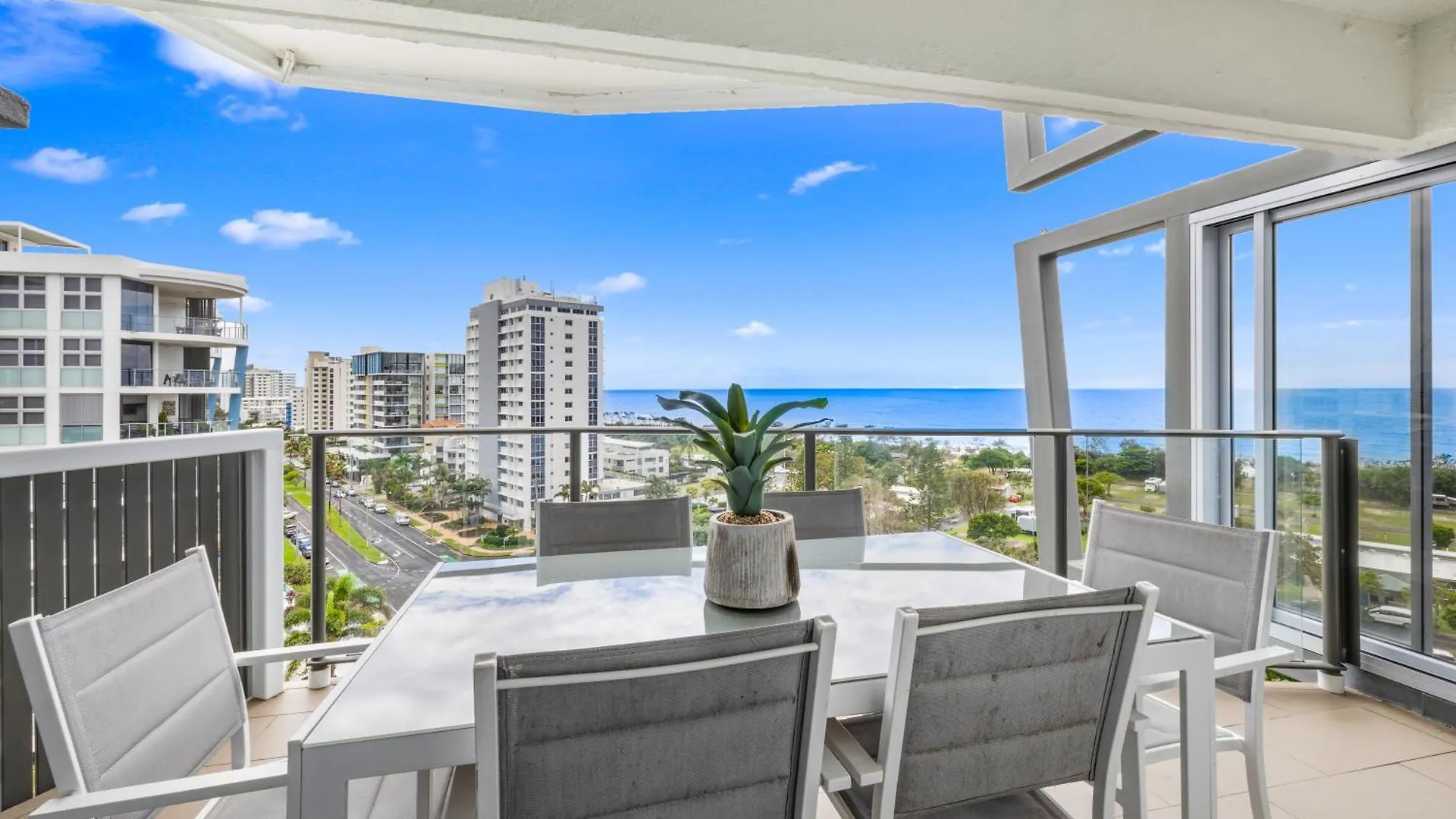 Maroochy Sands Holiday Apartments Maroochydore Aparthotel