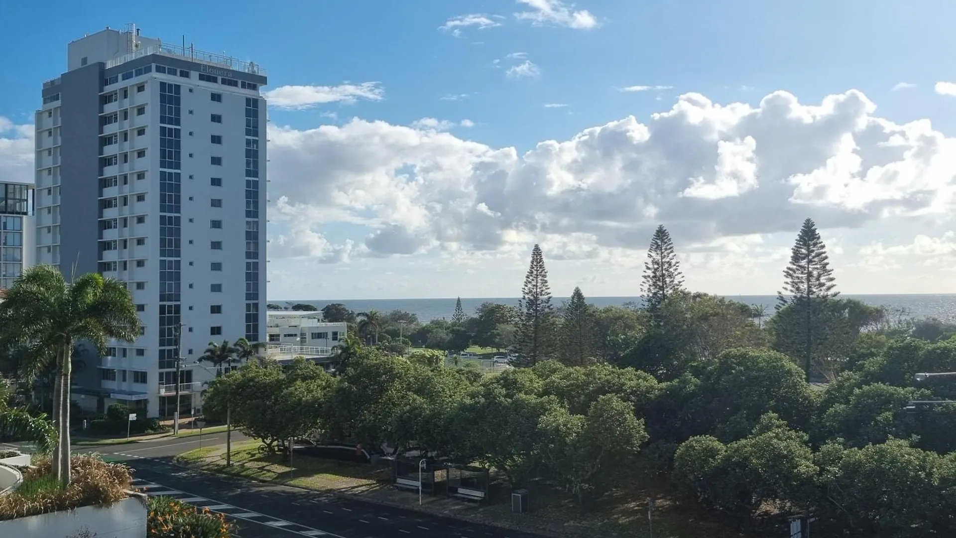 *** Aparthotel Maroochy Sands Holiday Apartments Maroochydore Australia